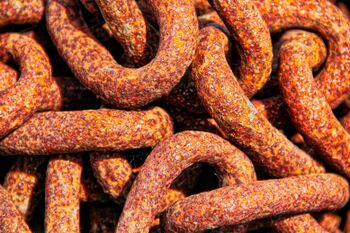 Rusty chain segments.jpg