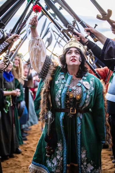 File:Warden Queen of Dawn.jpg