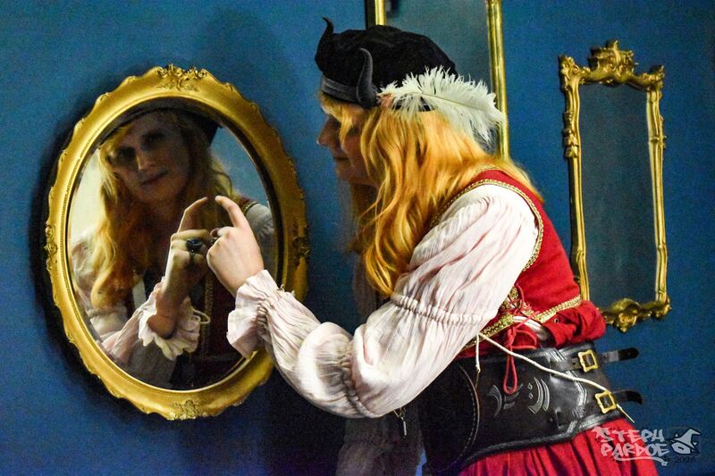 File:Bella Vicente d'Apulian.jpg